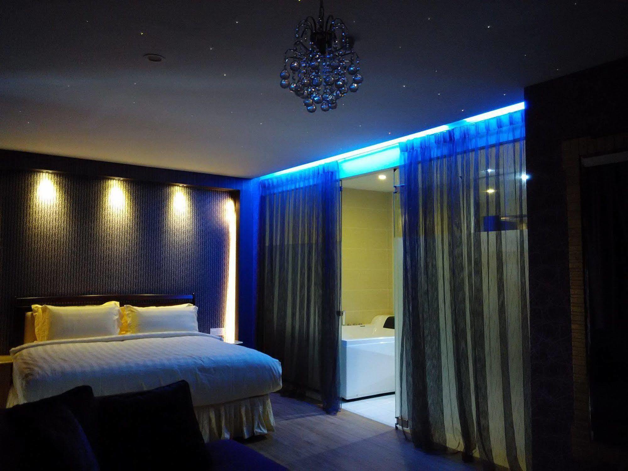 Ampang Inn Hotel Bagian luar foto